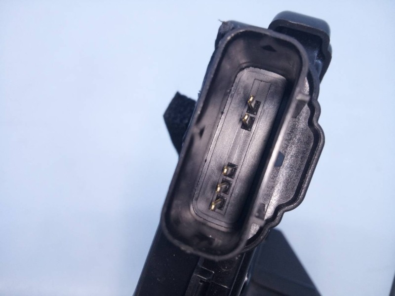 Recambio de cerradura puerta trasera izquierda para kia niro concept plug-in hybrid referencia OEM IAM 81410G5000IAC  E2-B5-3-1