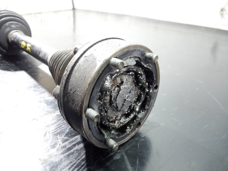 Recambio de transmision delantera izquierda para seat toledo (kg3) reference referencia OEM IAM 6R0407761A  P1-B6-37