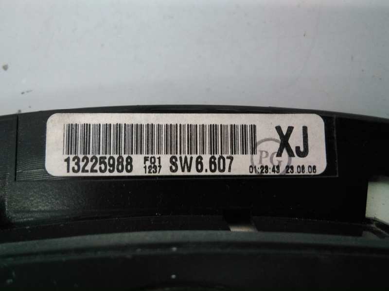 Recambio de cuadro instrumentos para opel zafira b enjoy referencia OEM IAM 13225988 3164392 E3-A5-29-1