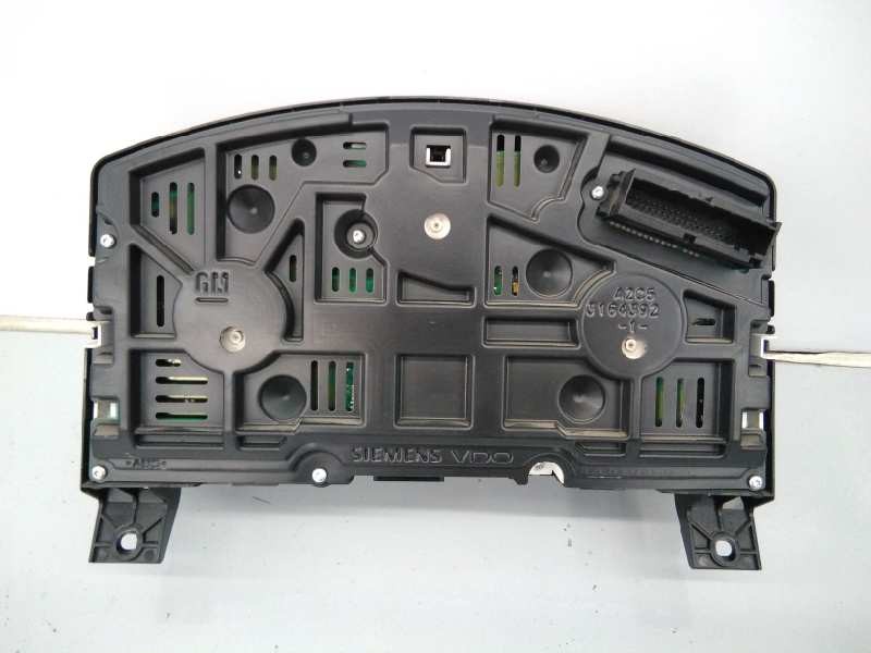 Recambio de cuadro instrumentos para opel zafira b enjoy referencia OEM IAM 13225988 3164392 E3-A5-29-1
