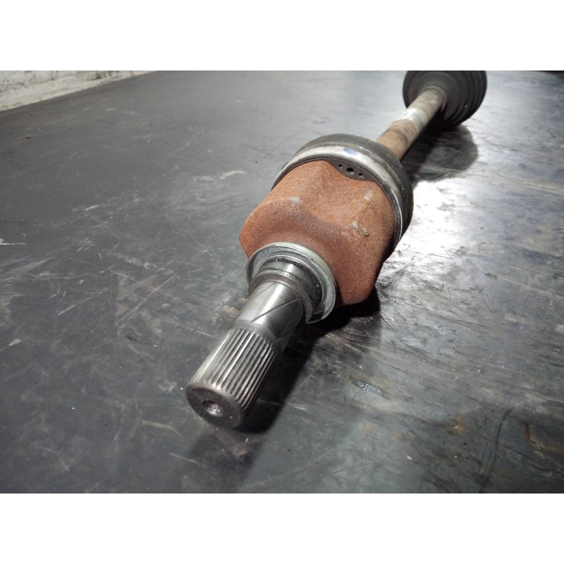 Recambio de transmision delantera izquierda para nissan nv 400 l2h2 3,5t doka comfort referencia OEM IAM 391012675R  P1-B6-34