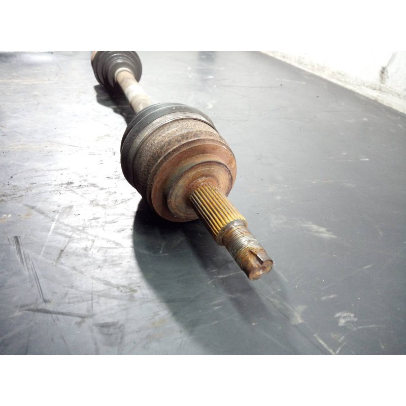 Recambio de transmision delantera izquierda para nissan nv 400 l2h2 3,5t doka comfort referencia OEM IAM 391012675R  P1-B6-34