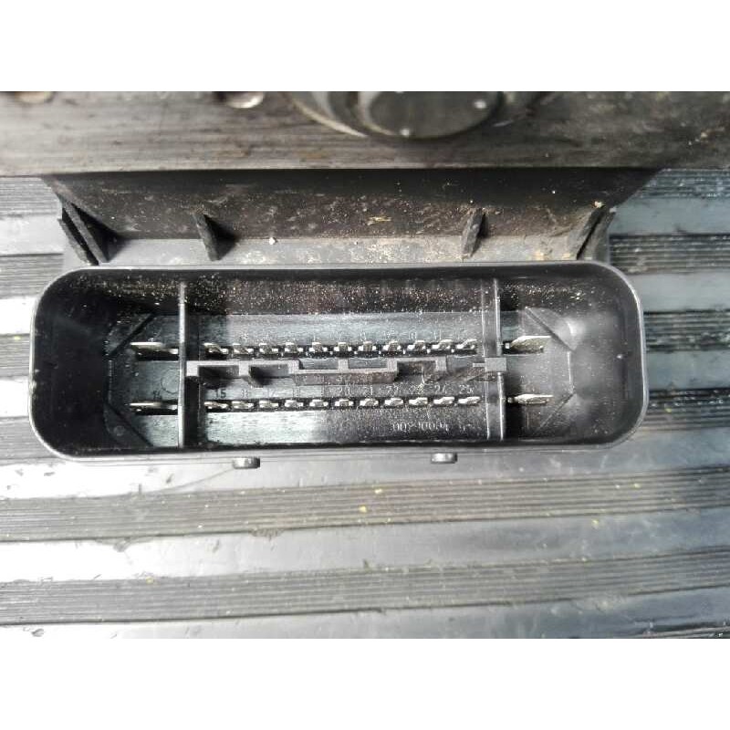 Recambio de abs para opel zafira b enjoy referencia OEM IAM 10096005703 00404674C0 P3-A8-28-5