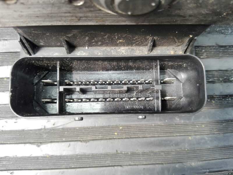 Recambio de abs para opel zafira b enjoy referencia OEM IAM 10096005703 00404674C0 P3-A8-28-5
