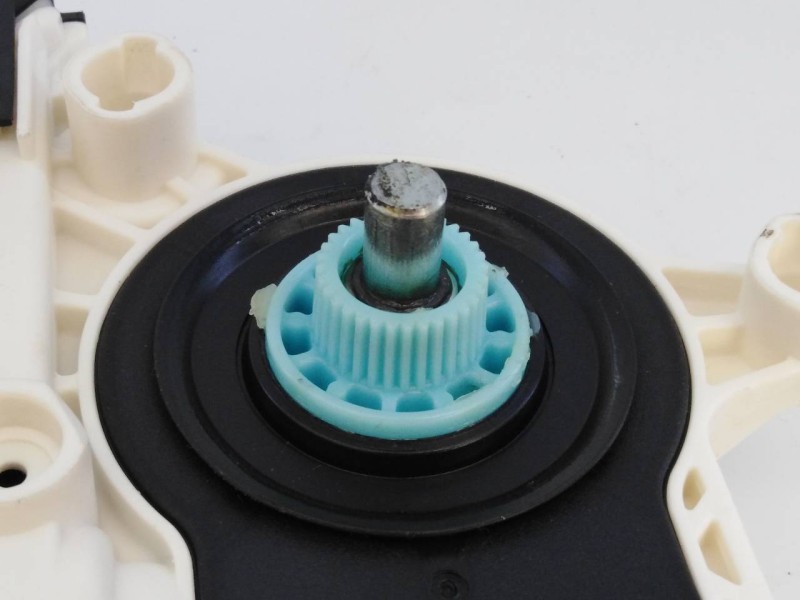 Recambio de motor elevalunas trasero derecho para volkswagen tiguan (5n2) t1 bluemotion referencia OEM IAM 5N0959704F C03387485 