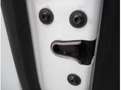 CERRADURA PUERTA DELANTERA IZQUIERDA 