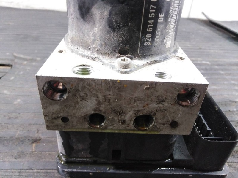 Recambio de abs para audi a2 (8z) 1.6 fsi referencia OEM IAM 8Z0614517E  P3-A8-3-5