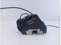 Recambio de cerradura puerta trasera derecha para mercedes-benz clase c (w203) berlina 220 cdi (la) (203.008) referencia OEM IAM