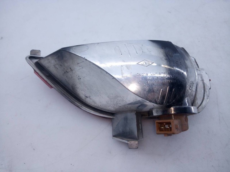 Recambio de piloto trasero izquierdo de paragolpes para renault zoe bose referencia OEM IAM   E1-A1-35-2