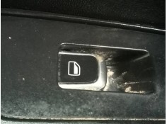 MANDO ELEVALUNAS TRASERO IZQUIERDO 