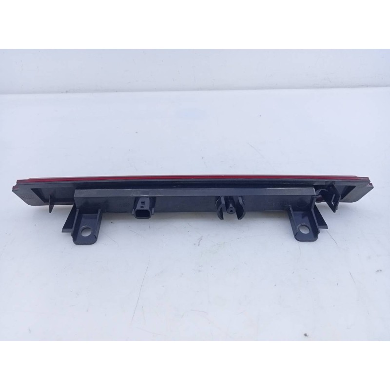 Recambio de luz central de freno para nissan micra v (k14) acenta referencia OEM IAM 265902759R 90023917 E2-A4-54-1