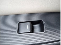 MANDO ELEVALUNAS TRASERO IZQUIERDO 