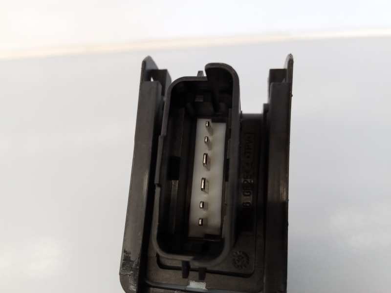 Recambio de motor elevalunas trasero derecho para kia sorento concept 2wd referencia OEM IAM 834602P010 1137328730 E2-B5-3-2