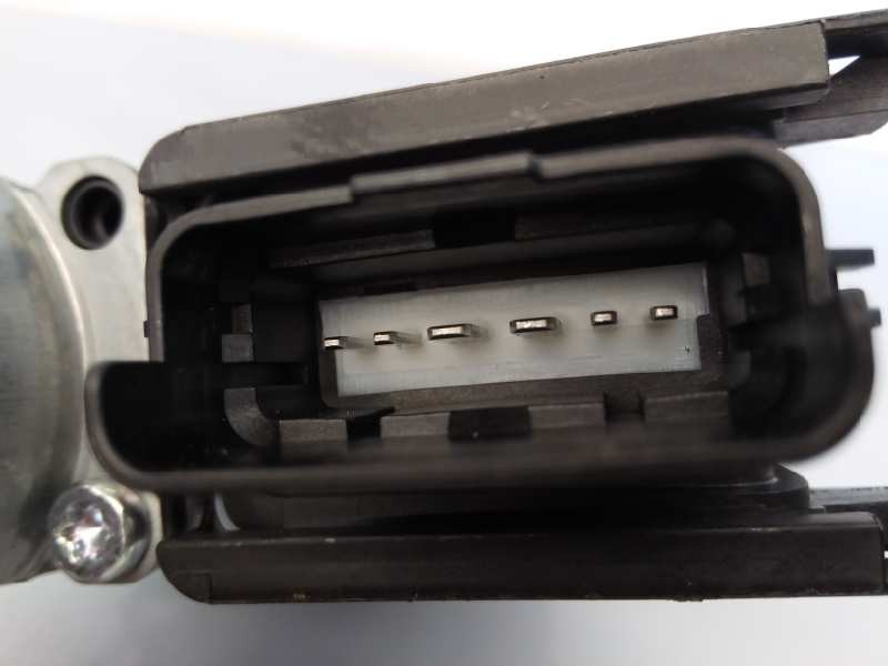 Recambio de motor elevalunas trasero izquierdo para kia sorento concept 2wd referencia OEM IAM   E2-B5-3-2