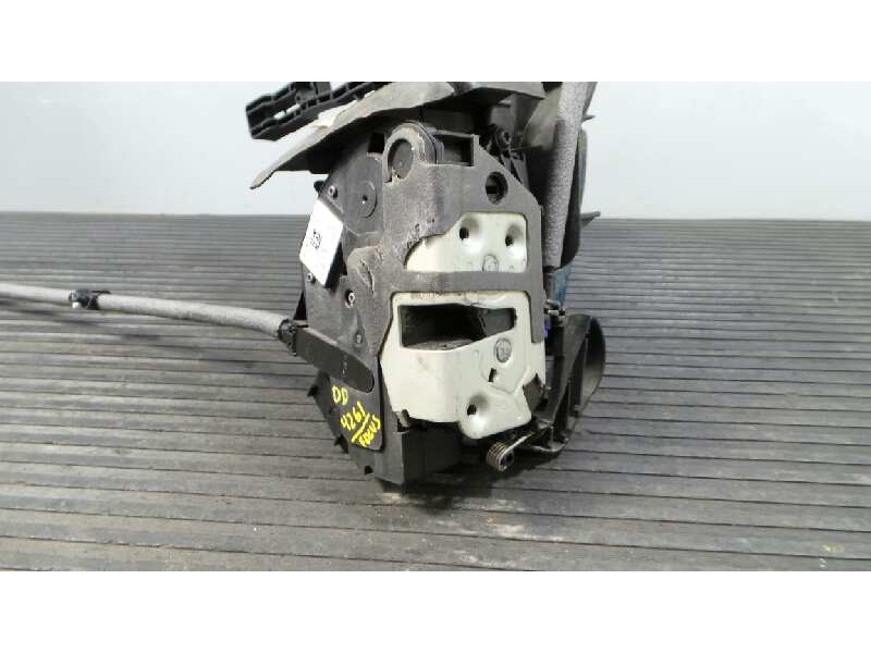 Recambio de cerradura puerta delantera derecha para ford focus lim. (cb8) trend referencia OEM IAM BM5AA21812BF  E2-B3-50-2