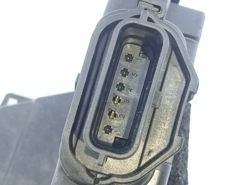 Recambio de cerradura puerta trasera derecha para nissan micra v (k14) acenta referencia OEM IAM 825005FA0A  E2-A4-55-1