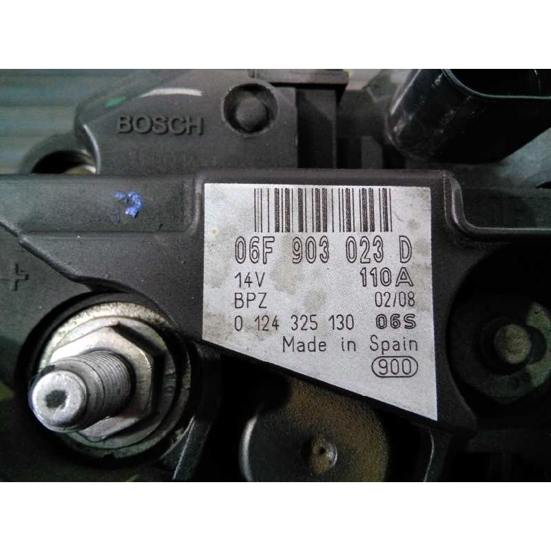Recambio de alternador para volkswagen crafter caja cerrada caja cerrada 35 referencia OEM IAM 06F903023D  P3-A4-14-3