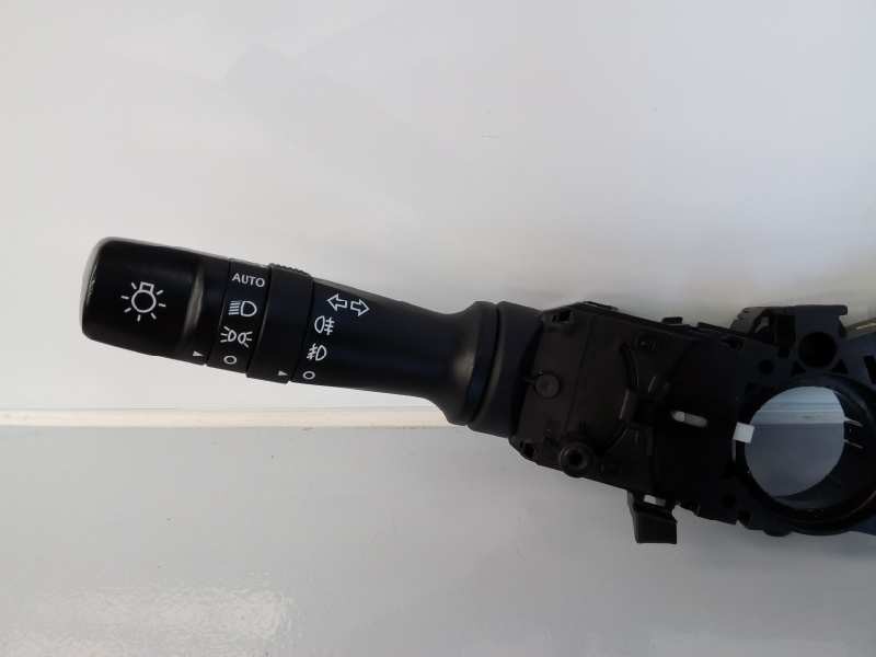 Recambio de mando luces para kia sorento concept 2wd referencia OEM IAM 934102P630 934202P660 E2-B5-4-2