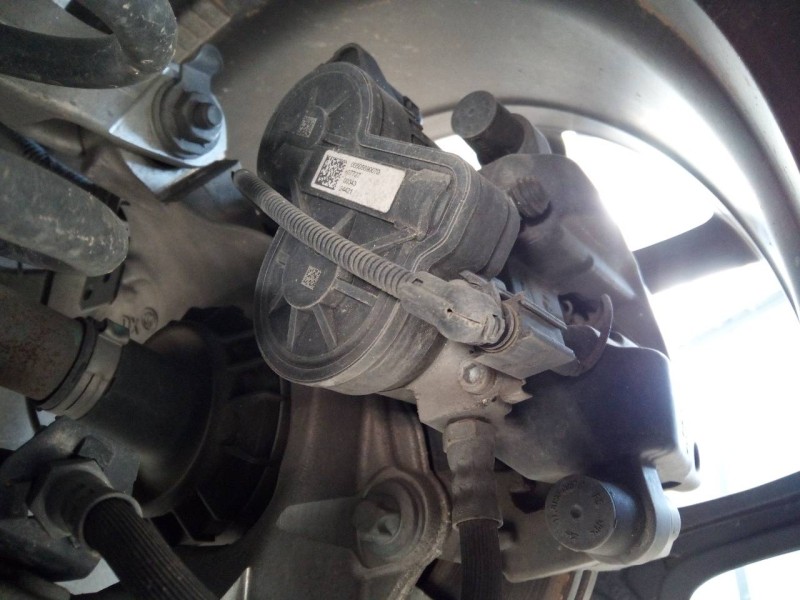 Recambio de pinza freno trasera derecha para alfa romeo stelvio (630) executive 2wd referencia OEM IAM   