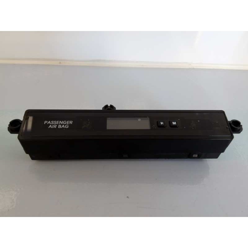 Recambio de pantalla multifuncion para kia sorento concept 2wd referencia OEM IAM 945102P100 945102P100 E2-B5-4-2