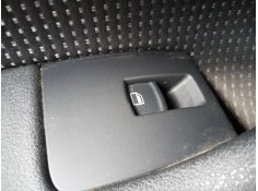 MANDO ELEVALUNAS TRASERO DERECHO 