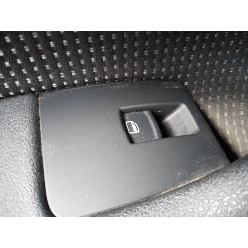 Recambio de mando elevalunas trasero derecho para audi a3 sportback (8p) 1.4 tfsi ambition referencia OEM IAM   