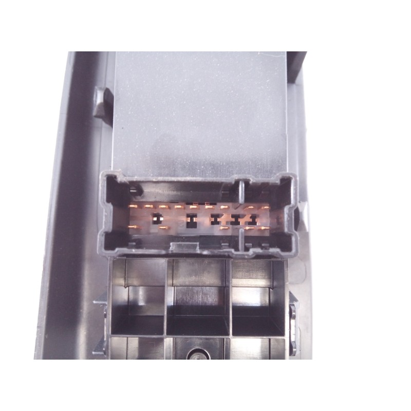 Recambio de mando elevalunas delantero izquierdo para nissan micra v (k14) acenta referencia OEM IAM 255705RA0A  E3-B4-28-4