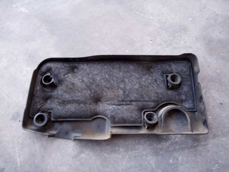 Recambio de tapa motor para opel mokka excellence referencia OEM IAM   