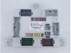 CAJA RELES / FUSIBLES 503442021003 00505597920 E2-B2-59-1