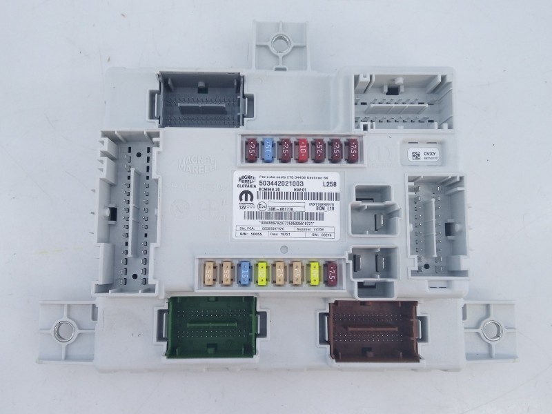 Recambio de caja reles / fusibles para alfa romeo stelvio (630) executive 4wd referencia OEM IAM 503442021003 00505597920 E2-B2-