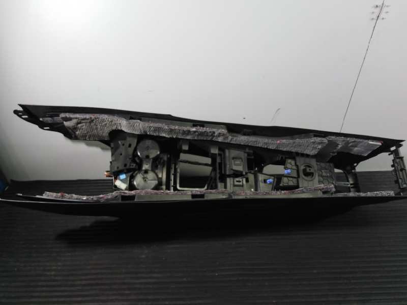 Recambio de consola central para bmw serie x1 (f48) xdrive18d referencia OEM IAM 0004584391 55563371 P2-A1-37
