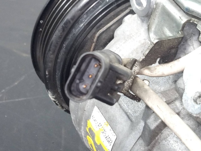 Recambio de compresor aire acondicionado para mercedes-benz clase a (w176) a 200 cdi (176.008) referencia OEM IAM 4472807423 A00