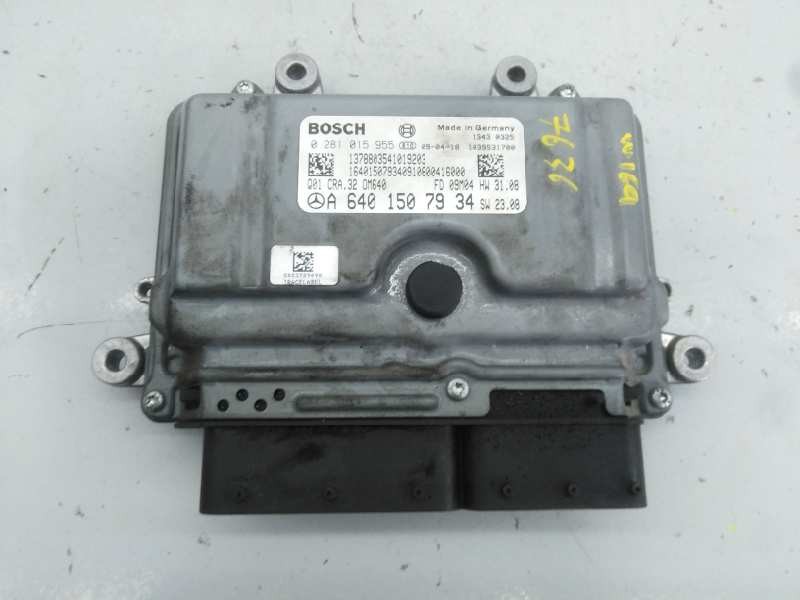 Recambio de centralita motor uce para mercedes-benz clase a (w169) a 180 cdi a-edition referencia OEM IAM A6401507934 0281015955