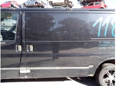 PUERTA LATERAL CORREDERA IZQUIERDA 