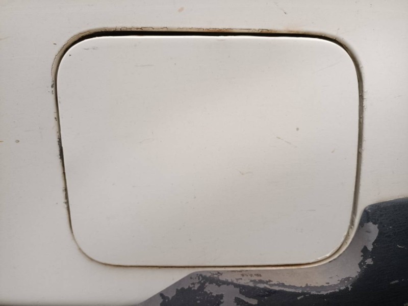 Recambio de tapa exterior combustible para nissan terrano/terrano.ii (r20) s (5-ptas.) referencia OEM IAM   