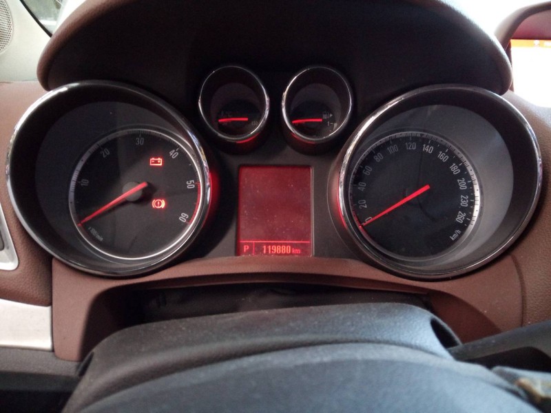 Recambio de cuadro instrumentos para opel mokka excellence referencia OEM IAM 95386888 654663731 E3-A5-23-4