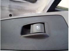 MANDO ELEVALUNAS DELANTERO DERECHO 