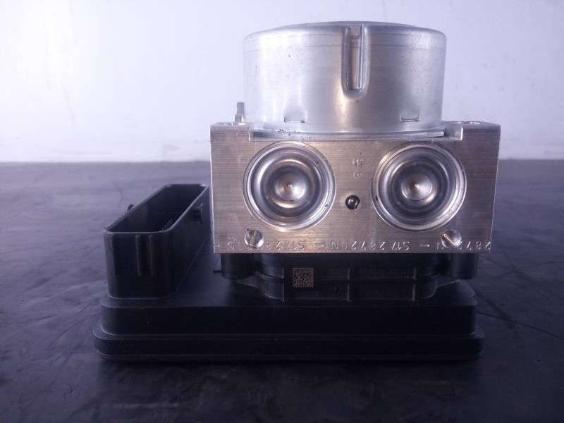 Recambio de abs para mini countryman (f60) cooper referencia OEM IAM 3451689550301 6895504 P3-A8-28-3