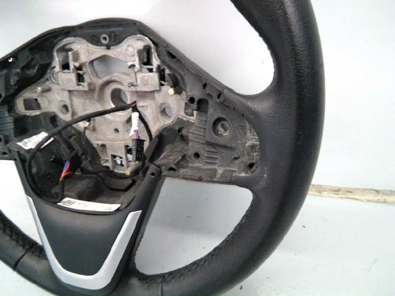 Recambio de volante para bmw serie x1 (f48) xdrive18d referencia OEM IAM 5J03371  E1-A3-35-2