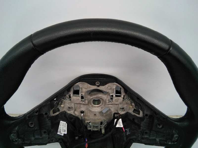 Recambio de volante para bmw serie x1 (f48) xdrive18d referencia OEM IAM 5J03371  E1-A3-35-2