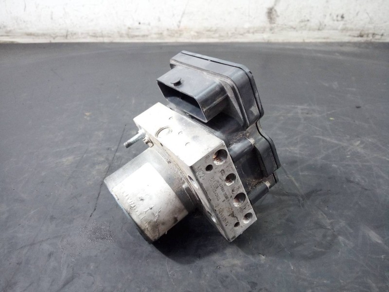Recambio de abs para renault master kipper l2h1 3,5t referencia OEM IAM 476603599R  P3-B9-17-5