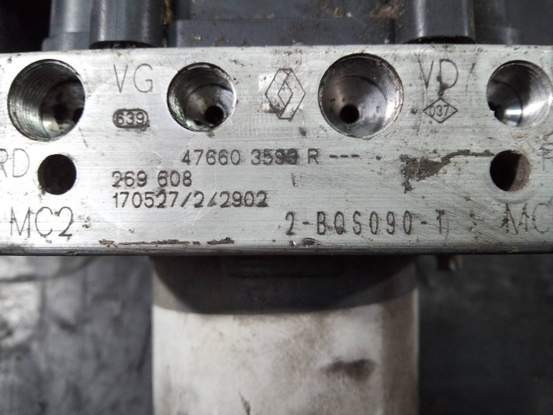 Recambio de abs para renault master kipper l2h1 3,5t referencia OEM IAM 476603599R  P3-B9-17-5