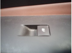 MANDO ELEVALUNAS DELANTERO DERECHO 