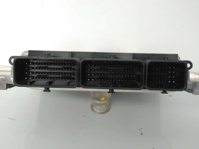 Recambio de centralita motor uce para renault captur life referencia OEM IAM 0281030899 237104376R E2-A1-38-7