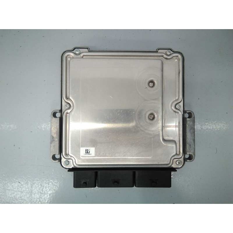 Recambio de centralita motor uce para renault captur life referencia OEM IAM 0281030899 237104376R E2-A1-38-7