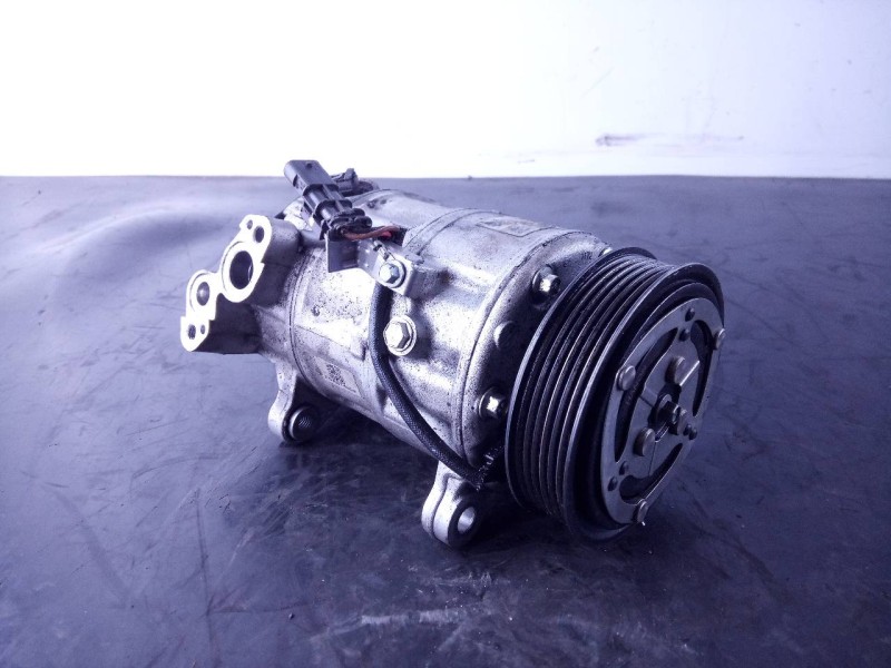 Recambio de compresor aire acondicionado para mini countryman (f60) cooper referencia OEM IAM   P3-B2-24-2