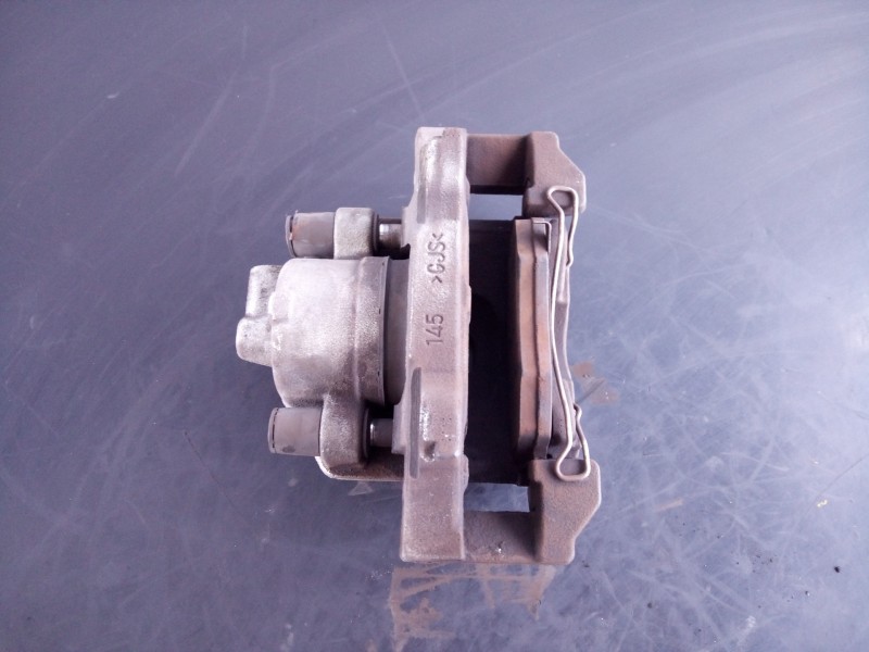 Recambio de pinza freno delantera derecha para opel corsa e selective referencia OEM IAM   P1-B5-17