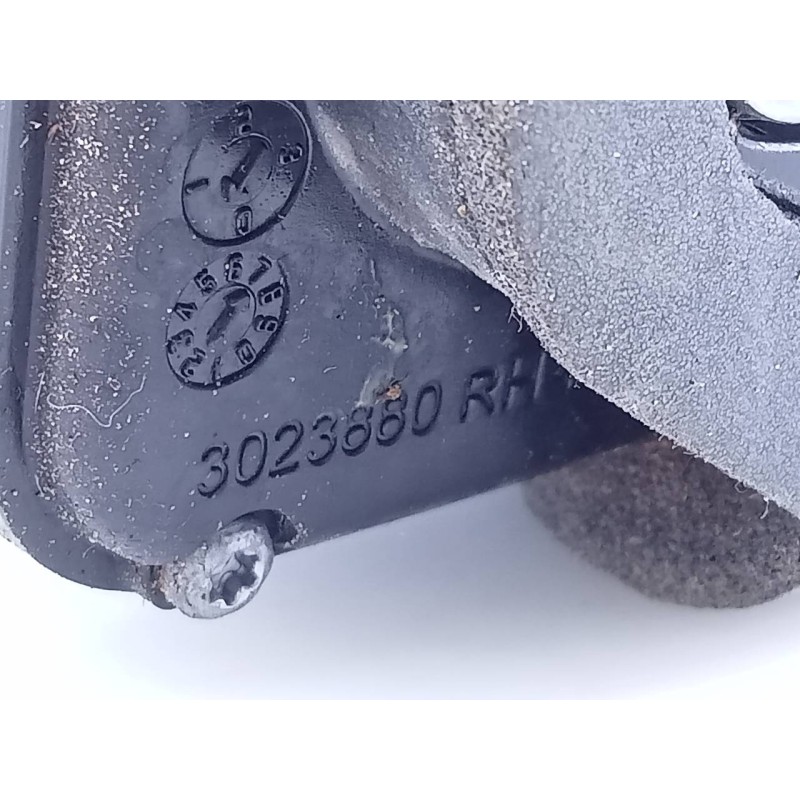 Recambio de cerradura puerta delantera derecha para opel insignia berlina selective referencia OEM IAM 3023880  E2-B6-5-1