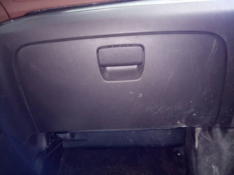 Recambio de guantera para opel mokka excellence referencia OEM IAM   