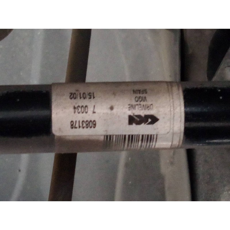 Recambio de transmision delantera derecha para opel corsa e selective referencia OEM IAM 6083178  